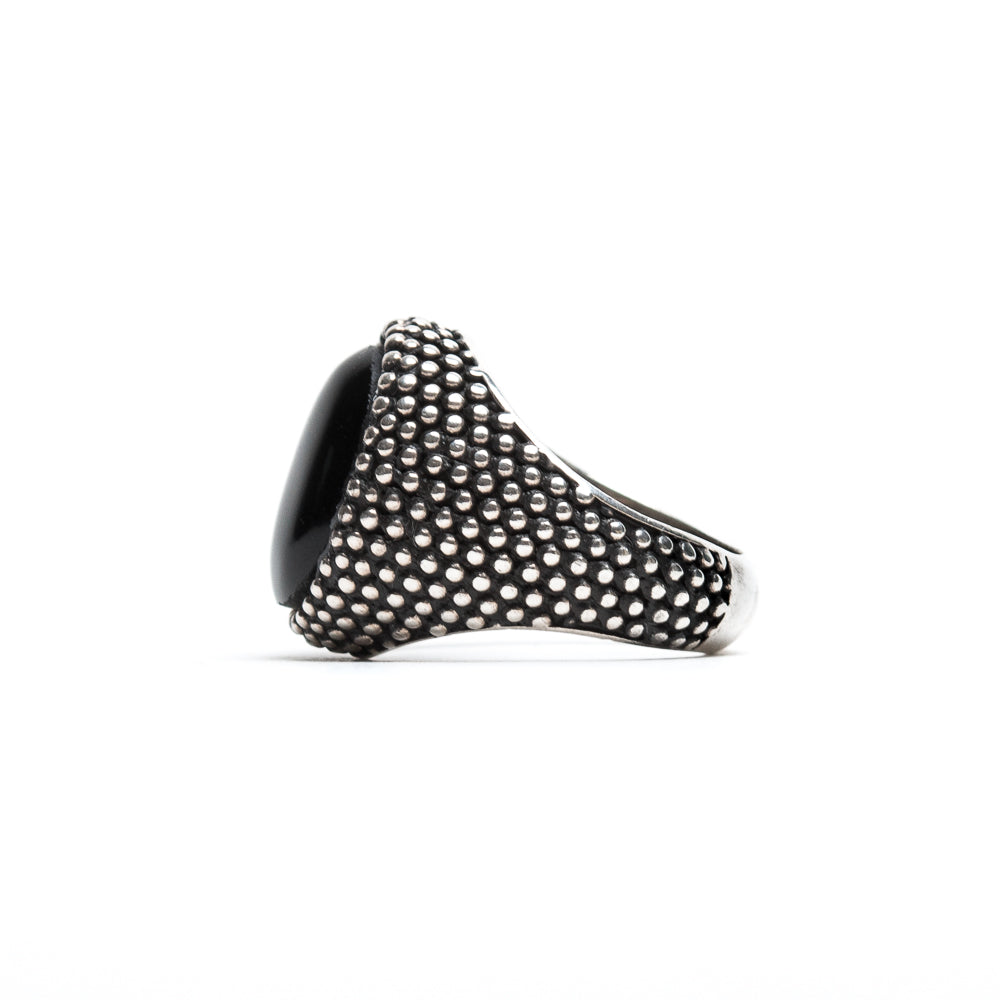Anello Puntinato Onice Nera